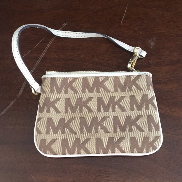 Michael Kors Coin Purse - Picture 3 of 3